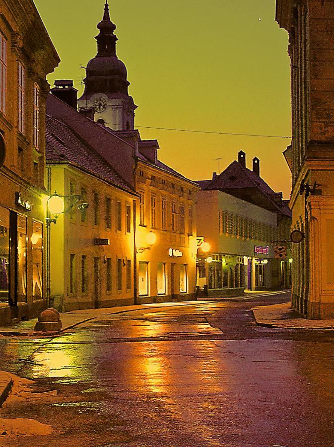 Apartman Malina Karlovac Luaran gambar